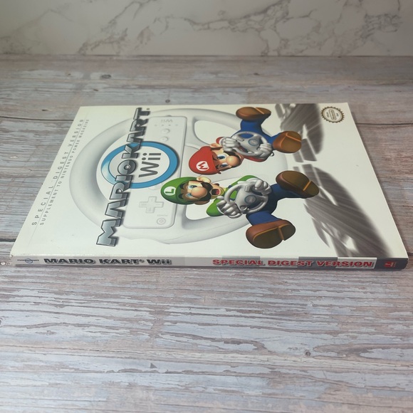 Mario Kart Wii Premiere Edition Prima Game Strategy Guide Book [NO POSTER] - Picture 2 of 7
